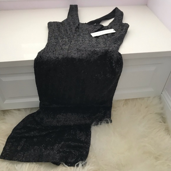 Dress the Population Raven Sequin Gown - Picture 4 of 8